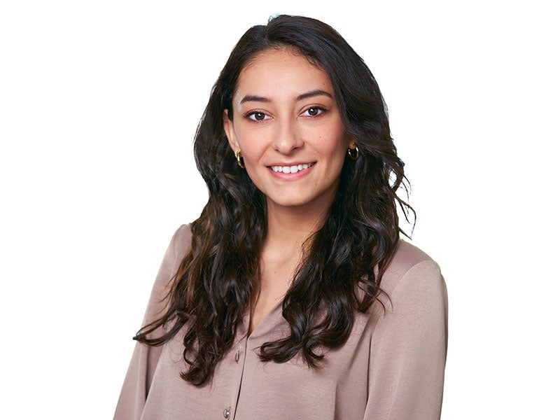 ava-ibanez-amador_800x600 Associate Attorney, Oceans Program, Earthjustice